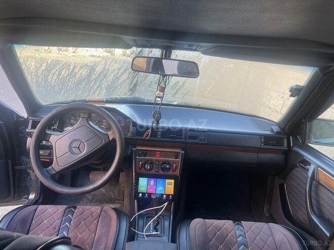 Mercedes E 230 1991, 450,963 km - 2.3 l - Bakı