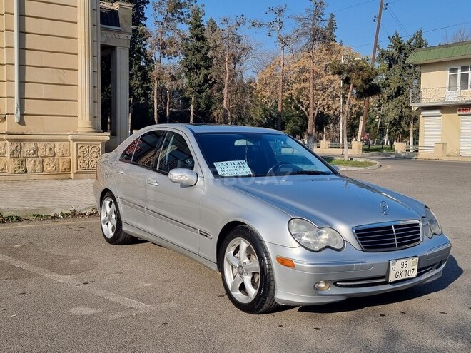 Mercedes C 230 2004, 311,211 km - 1.8 l - Ucar