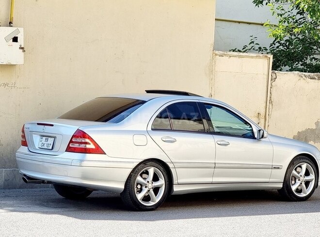 Mercedes C 230 2004, 311,211 km - 1.8 l - Ucar