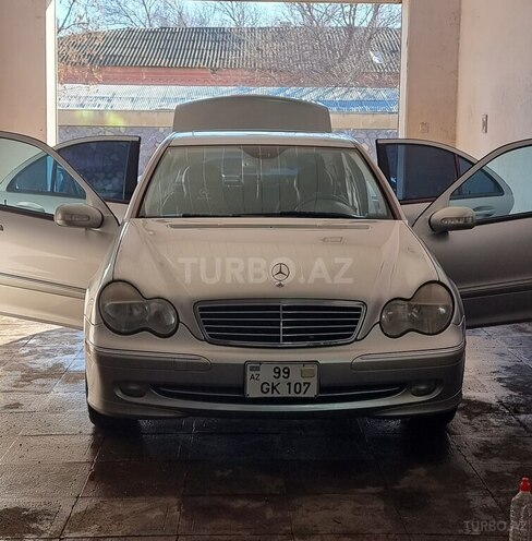 Mercedes C 230 2004, 311,211 km - 1.8 l - Ucar