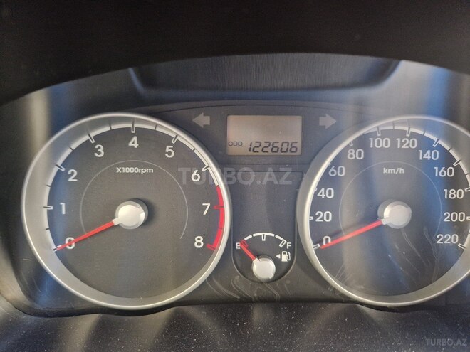Hyundai Accent 2010, 122,606 km - 1.4 l - Bakı