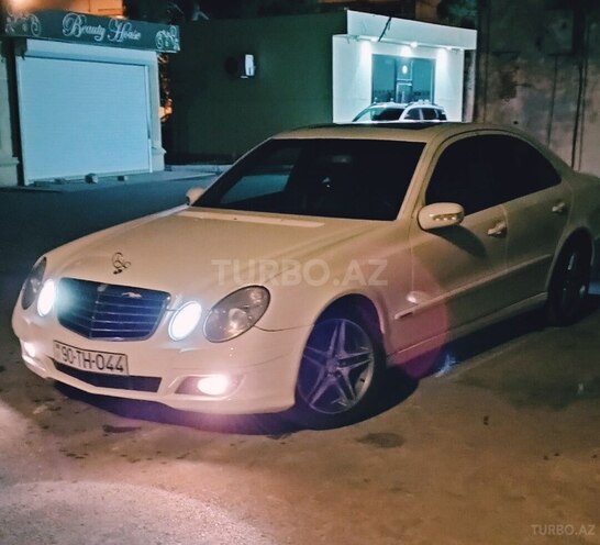 Mercedes E 220 2006, 370,000 km - 2.2 l - Bakı