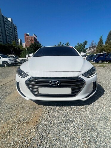 Hyundai Elantra 2015, 83,000 km - 1.6 l - Qəbələ