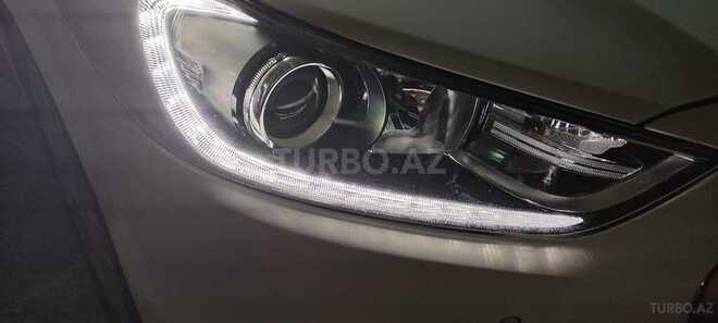 Hyundai Elantra 2015, 83,000 km - 1.6 l - Qəbələ
