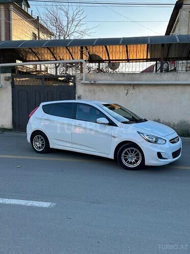Hyundai Accent 2014, 200,000 km - 1.6 l - Bakı