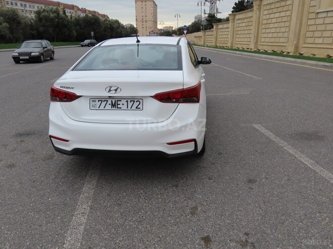 Hyundai Accent 2020, 73,500 km - 1.6 l - Bakı