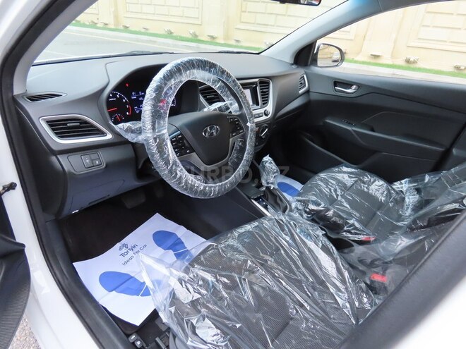 Hyundai Accent 2020, 73,500 km - 1.6 l - Bakı
