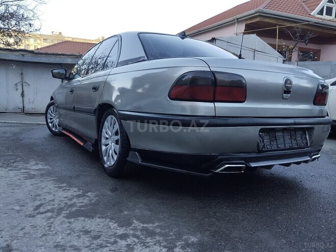 Opel Omega 1994, 235,680 km - 2.0 l - Bakı