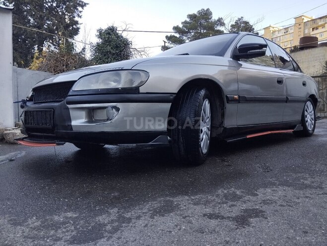 Opel Omega 1994, 235,680 km - 2.0 l - Bakı