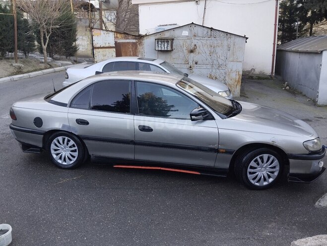 Opel Omega 1994, 235,680 km - 2.0 l - Bakı