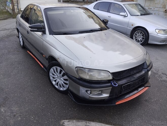 Opel Omega 1994, 235,680 km - 2.0 l - Bakı