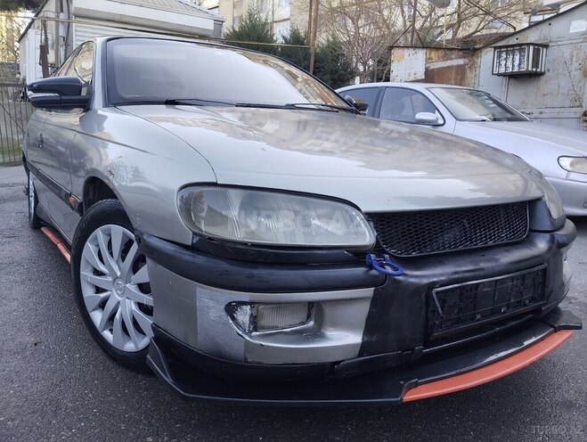 Opel Omega 1994, 235,680 km - 2.0 l - Bakı
