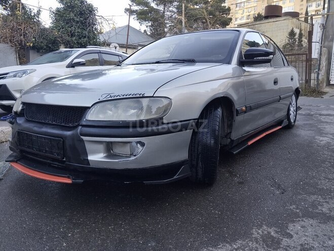 Opel Omega 1994, 235,680 km - 2.0 l - Bakı