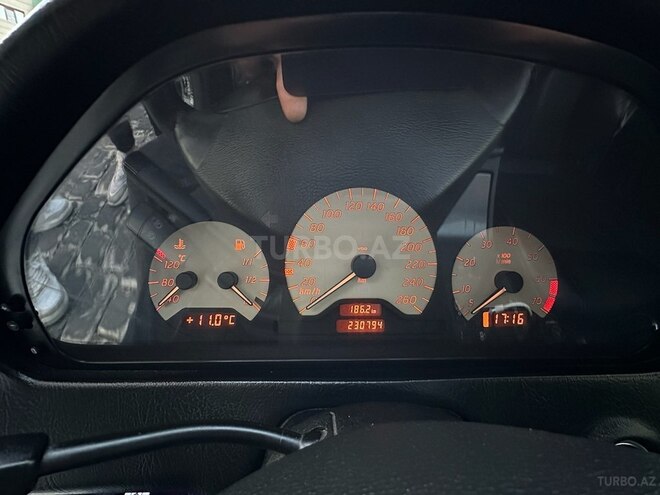 Mercedes C 280 2000, 231,000 km - 2.8 l - Bakı
