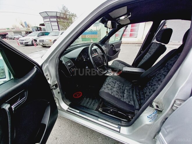 Mercedes C 220 2000, 455,000 km - 2.2 л - Sumqayıt