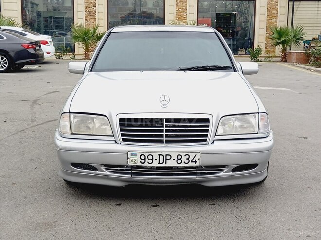 Mercedes C 220 2000, 455,000 km - 2.2 л - Sumqayıt