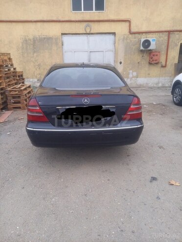 Mercedes E 240 2004, 222,783 km - 2.6 l - Bakı