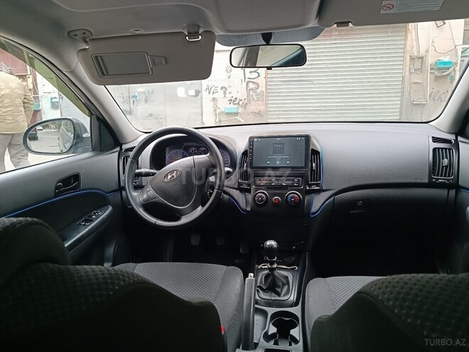 Hyundai i30 2009, 176,000 km - 1.6 l - Bakı