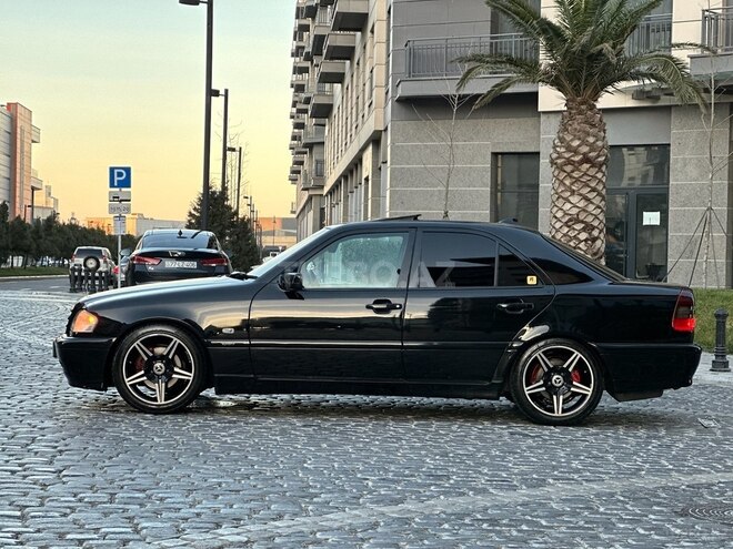 Mercedes C 280 2000, 231,000 km - 2.8 l - Bakı