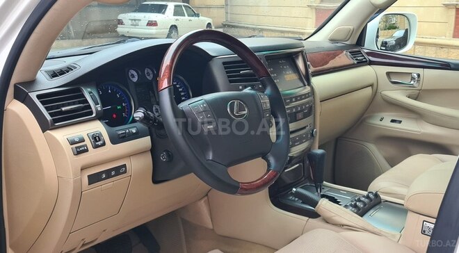 Lexus LX 570 2008, 198,000 km - 5.7 l - Bakı