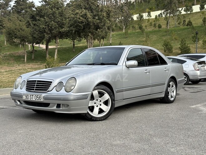 Mercedes E 270 2001, 299,000 km - 2.7 l - Bakı