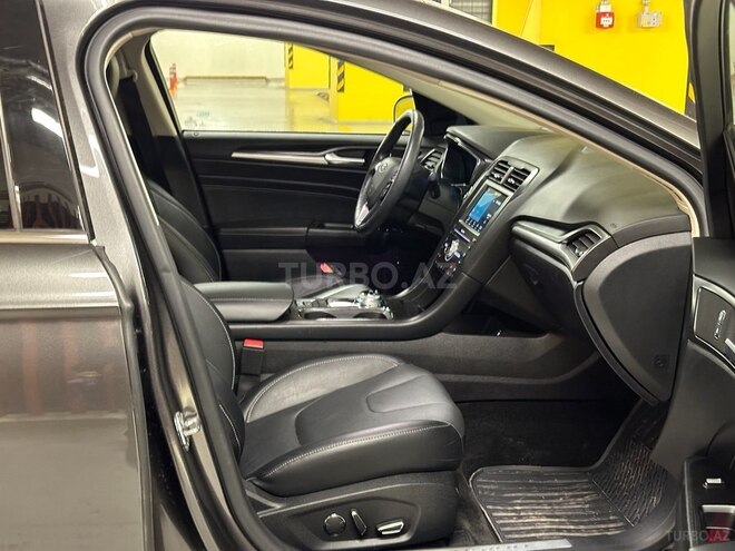 Ford Fusion 2018, 81,000 km - 2.0 l - Gəncə