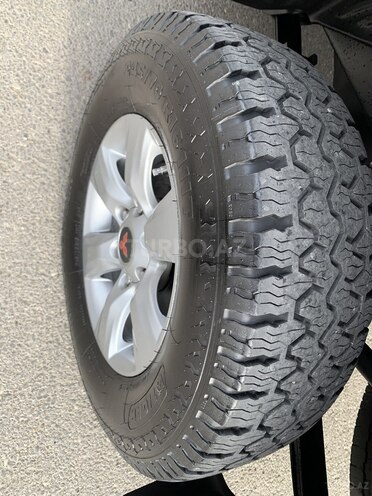 Mitsubishi L200 2015, 185,540 km - 2.5 l - Bakı