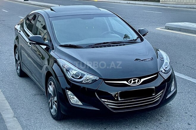 Hyundai Elantra 2015, 118,247 km - 1.8 l - Bakı