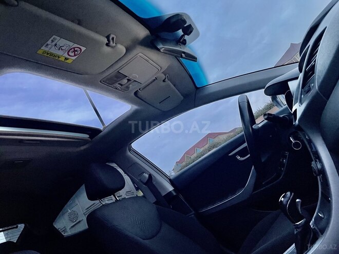 Hyundai Elantra 2015, 118,247 km - 1.8 l - Bakı