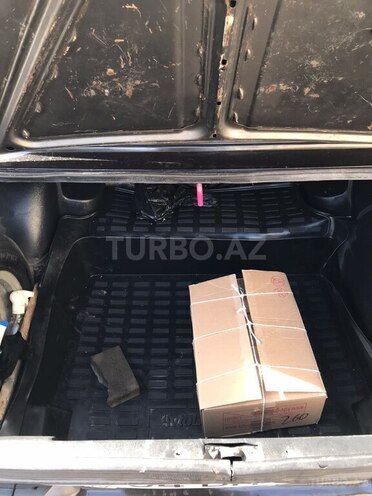 LADA (VAZ) 2106 1977, 350,000 km - 1.5 л - Qax