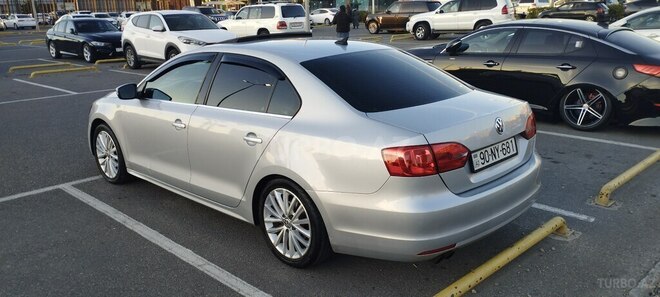 Volkswagen Jetta 2010, 270,000 km - 2.5 l - Bakı