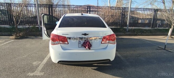 Chevrolet Cruze 2015, 223,000 km - 1.4 л - İsmayıllı