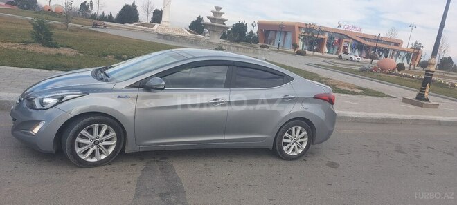 Hyundai Elantra 2014, 136,000 km - 1.6 л - Gəncə