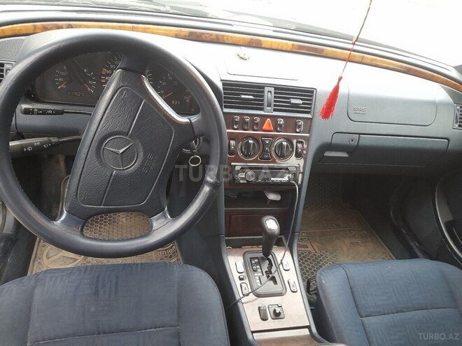 Mercedes C 200 1997, 150,000 km - 2.0 l - Bakı
