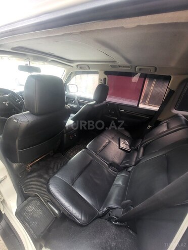 Mitsubishi Pajero 2013, 350,000 km - 3.5 l - Bakı