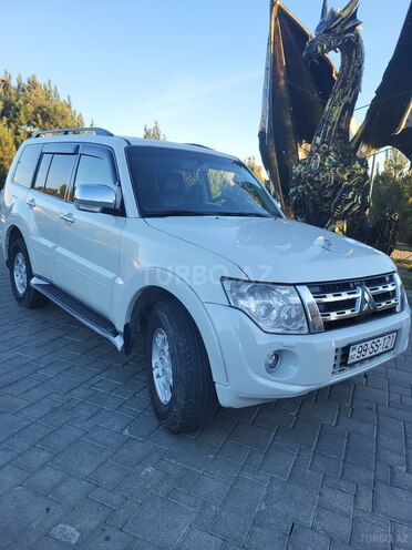 Mitsubishi Pajero 2013, 350,000 km - 3.5 l - Bakı