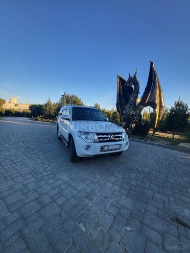 Mitsubishi Pajero 2013, 350,000 km - 3.5 l - Bakı