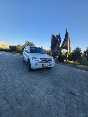 Mitsubishi Pajero 2013, 350,000 km - 3.5 l - Bakı