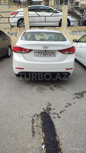 Hyundai Elantra 2015, 143,000 km - 1.6 l - Bakı