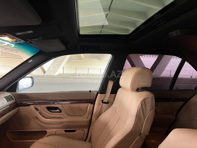 BMW 735 2001, 345,000 km - 3.5 l - Bakı