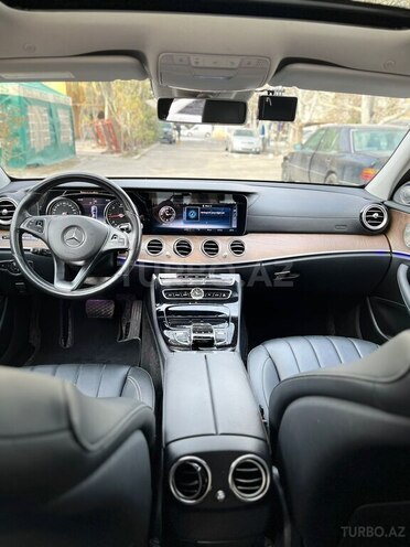 Mercedes E 220 2016, 234,000 km - 2.0 l - Bakı