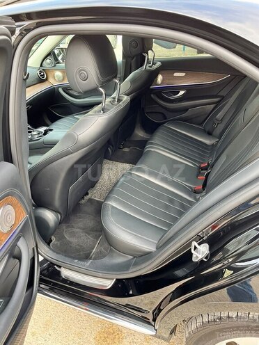 Mercedes E 220 2016, 234,000 km - 2.0 l - Bakı