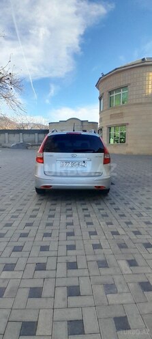 Hyundai i30 2010, 314,000 km - 1.6 л - Şəki