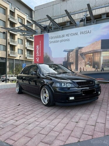Opel Astra 2005, 184,000 km - 1.4 l - Bakı