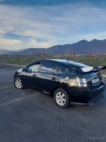 Toyota Prius 2006, 273,588 km - 1.5 l - Qax