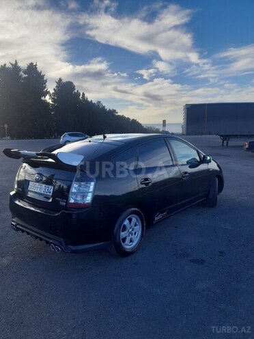 Toyota Prius 2006, 273,588 km - 1.5 l - Qax