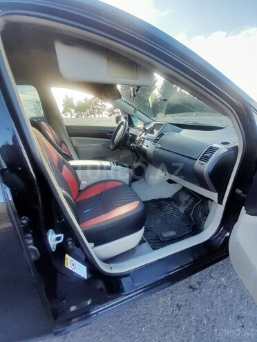 Toyota Prius 2006, 273,588 km - 1.5 l - Qax
