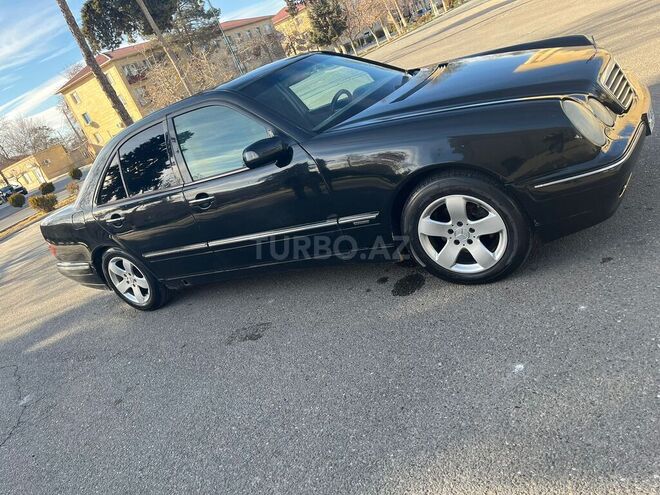 Mercedes E 220 2000, 859,658 km - 2.2 л - İmişli