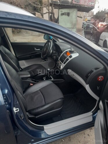 Kia Ceed 2007, 294,845 km - 1.6 l - Bakı
