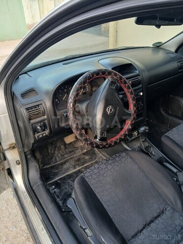 Opel Astra 2000, 373,327 km - 1.6 l - Bakı